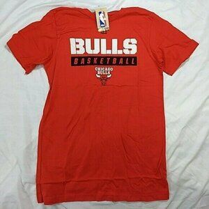 Majestic Men's NBA Chicago Bulls Shirt